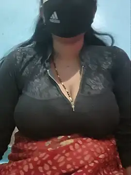 Snapshot of Sexyradha_ chatting on 4, 7, 2026 Sexyradha online show from 4, 7, 2026