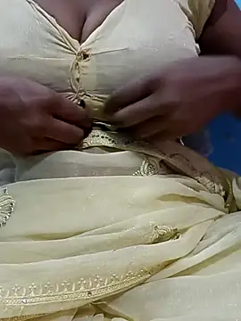 Snapshot of Sexyradha_ chatting on 23, 2, 2026 Sexyradha online show from 23, 2, 2026