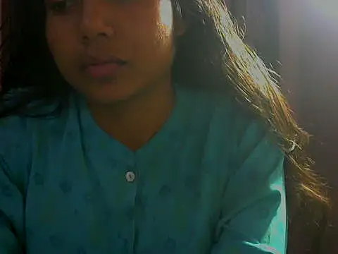 Snapshot of mayra89 chatting on 29, 10, 2025 mayra89 online show from 29, 10, 2025