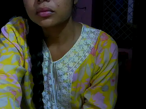 Snapshot of mayra89 chatting on 3, 11, 2025 mayra89 online show from 3, 11, 2025