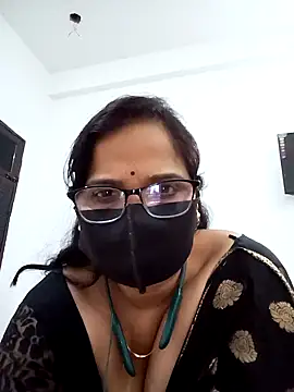 Snapshot of Neha-Bhabhi-Rasily chatting on 8, 3, 2025 Neha-Bhabhi-Rasily online show from 8, 3, 2025