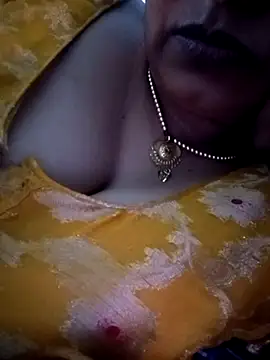 Snapshot of Neha-Bhabhi-Rasily chatting on 20, 11, 2025 Neha-Bhabhi-Rasily online show from 20, 11, 2025