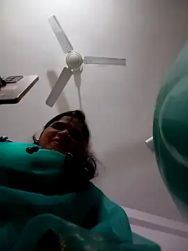 Snapshot of Neha-Bhabhi-Rasily chatting on 19, 11, 2025 Neha-Bhabhi-Rasily online show from 19, 11, 2025