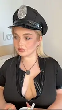 April Vancee online show from 14, 4, 2026