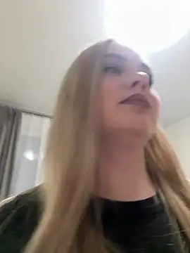 April Vancee online show from 20, 3, 2025