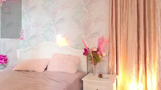 Snapshot of JaneVibes chatting on 19, 9, 2025 JaneVibes online show from 19, 9, 2025