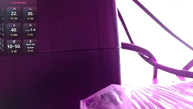 playfulcurvy online show from 1, 11, 2025