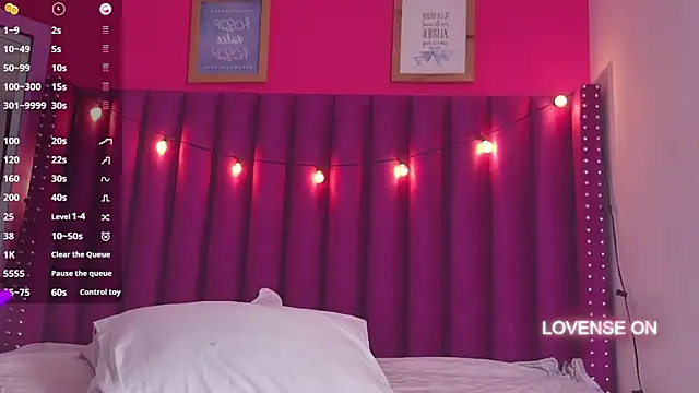 playfulcurvy online show from 7, 3, 2025