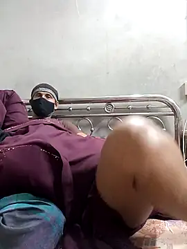 Snapshot of Pakhi_Couple_69 chatting on 10, 11, 2025 Pakhi Couple 69 online show from 10, 11, 2025