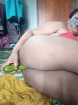 Pakhi Couple 69 online show from 17, 5, 2026