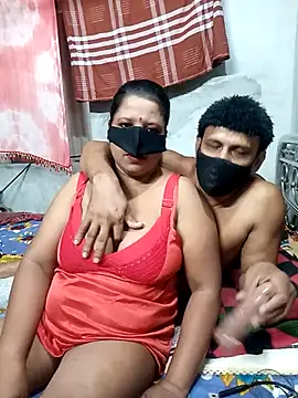 Snapshot of Pakhi_Couple_69 chatting on 11, 10, 2025 Pakhi Couple 69 online show from 11, 10, 2025