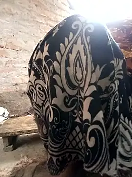 Snapshot of Pakhi_Couple_69 chatting on 15, 10, 2025 Pakhi Couple 69 online show from 15, 10, 2025