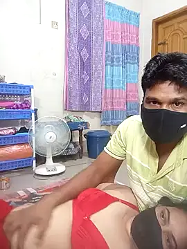 Snapshot of Pakhi_Couple_69 chatting on 3, 3, 2025 Pakhi Couple 69 online show from 3, 3, 2025