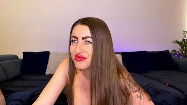 Milf Andy online show from 5, 5, 2026