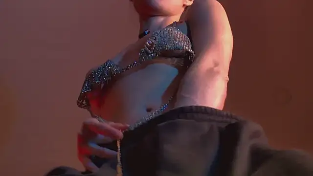 Amanda River online show from 9, 9, 2025