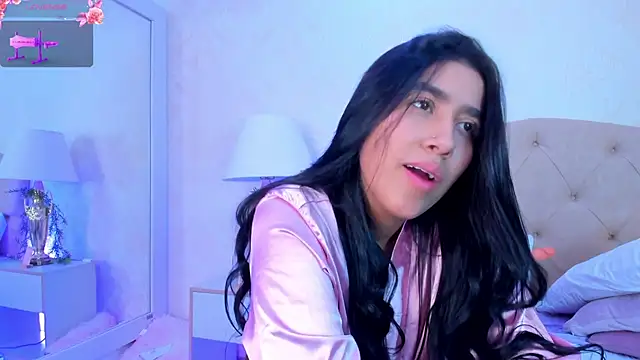 Mia Montess online show from 4, 6, 2026
