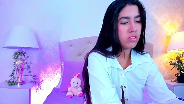 Mia Montess online show from 12, 5, 2026