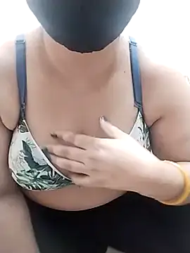 Snapshot of pyasi_bhabhi02 chatting on 12, 3, 2025 pyasi bhabhi02 online show from 12, 3, 2025