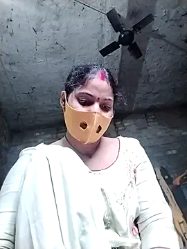 Maidangirl online show from 18, 9, 2025