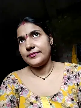 Maidangirl online show from 8, 10, 2025