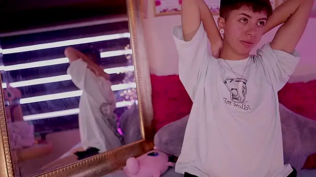 Snapshot of tommy_blue chatting on 18, 3, 2025 tommy blue online show from 18, 3, 2025