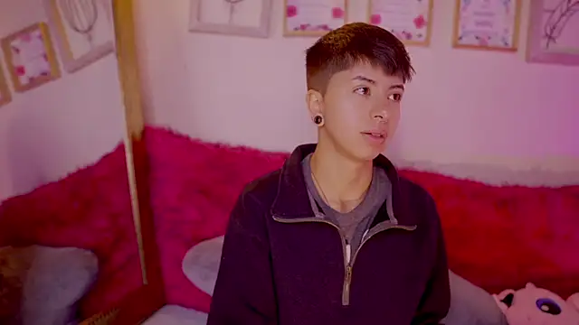 Snapshot of tommy_blue chatting on 20, 3, 2025 tommy blue online show from 20, 3, 2025