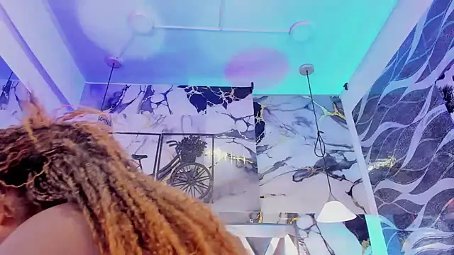 CandyMartinez  online show from 20, 5, 2026