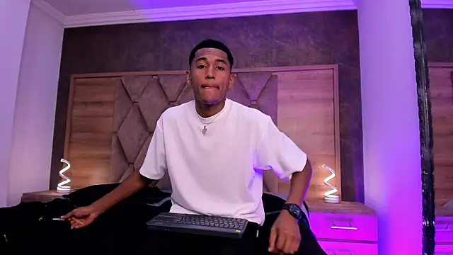 LexiAndDeker online show from 24, 11, 2025