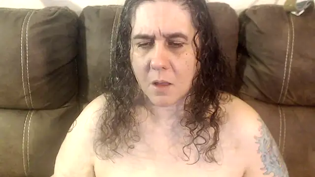 Dreaming Of Blue online show from 8, 2, 2026