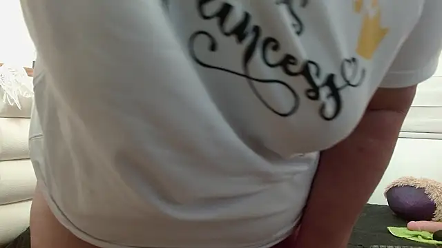 Snapshot of scarlettbooty chatting on 24, 6, 2026 scarlettbooty online show from 24, 6, 2026