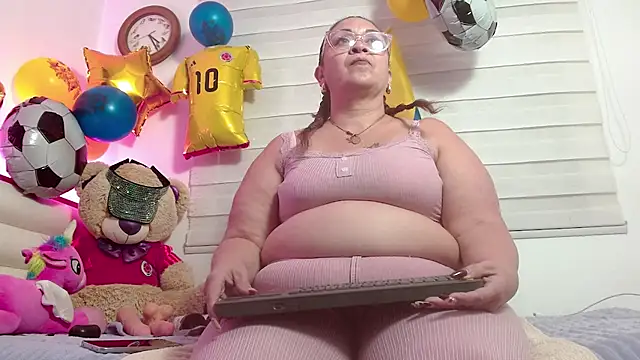 Snapshot of scarlettbooty chatting on 15, 7, 2026 scarlettbooty online show from 15, 7, 2026