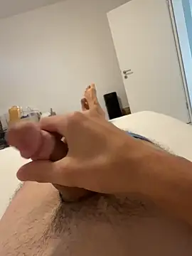 Yves1999 online show from 1, 10, 2025