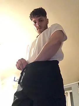 Donnydon79 online show from 5, 3, 2025