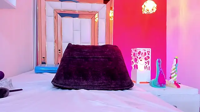 Tifany 69  online show from 4, 10, 2025