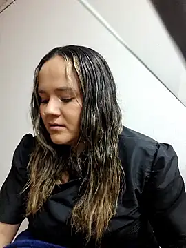 mandy-moore online show from 9, 4, 2026