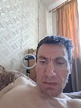 SereneBulge81 online show from 20, 4, 2026