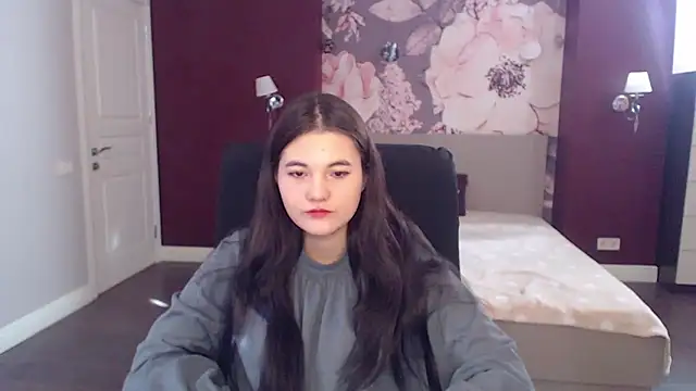 Snapshot of ElinaMils chatting on 5, 3, 2025 ElinaMils online show from 5, 3, 2025