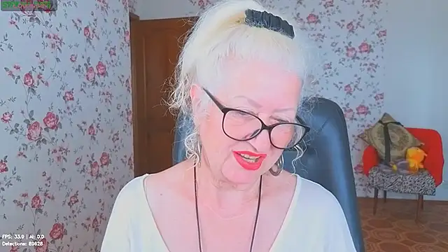 Snapshot of Maya_Mayflower chatting on 5, 7, 2026 Maya Mayflower online show from 5, 7, 2026