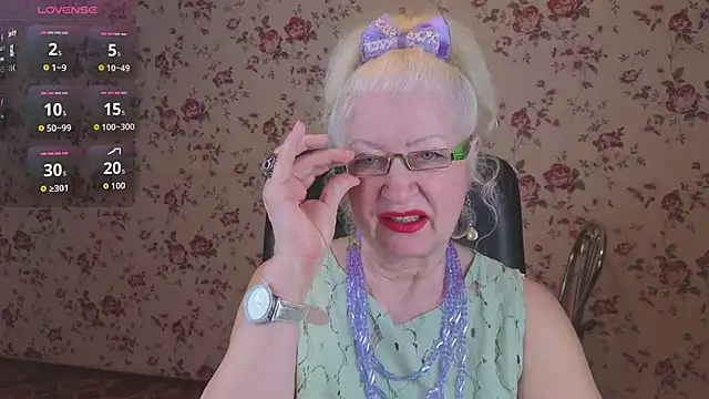 Maya Mayflower online show from 3, 2, 2026