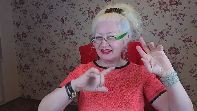 Maya Mayflower online show from 5, 12, 2025