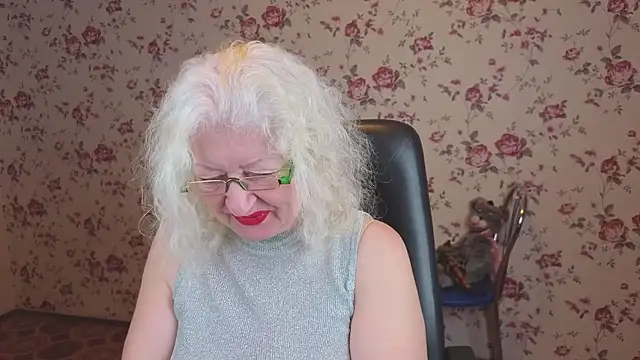 Maya Mayflower online show from 15, 1, 2026