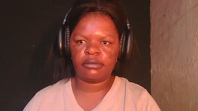 ebony rose11 online show from 13, 1, 2026