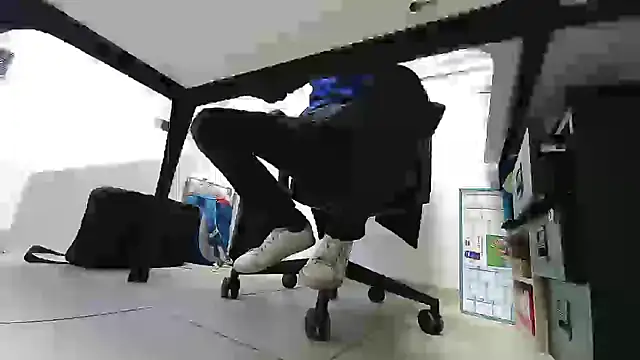 GM51-1988 online show from 11, 10, 2025