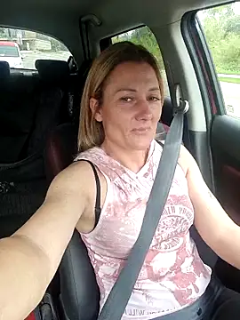 SpicyKylieFoxx online show from 9, 9, 2025