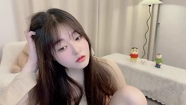 Cartier-176 online show from 20, 3, 2025