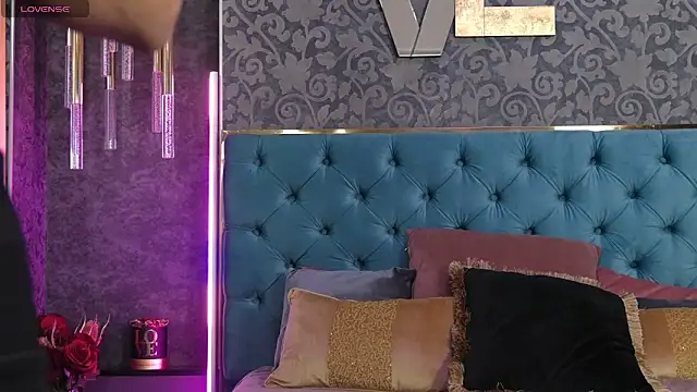 Vanessao1 online show from 4, 5, 2026