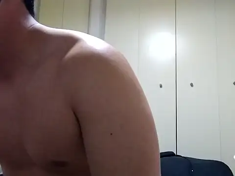 Snapshot of taaaaaa- chatting on 9, 11, 2025 taaaaaa- online show from 9, 11, 2025