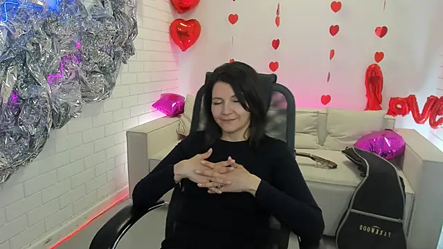 Snapshot of NicoleHitman chatting on 13, 3, 2025 NicoleHitman online show from 13, 3, 2025