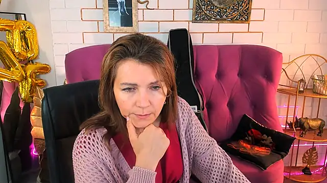 Snapshot of NicoleHitman chatting on 16, 9, 2025 NicoleHitman online show from 16, 9, 2025