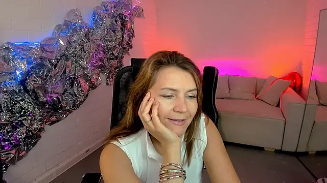 Snapshot of NicoleHitman chatting on 22, 9, 2025 NicoleHitman online show from 22, 9, 2025